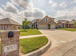 3013 San Juan Trl, Moore, OK 73160