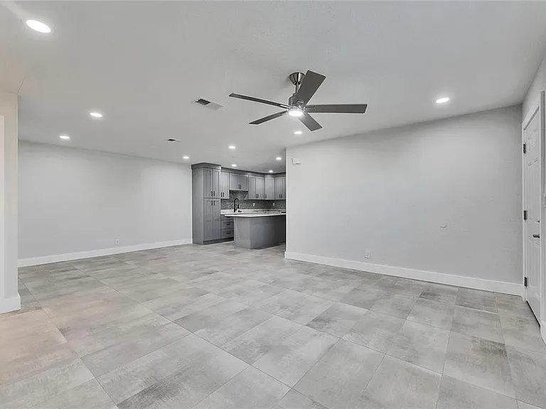 1025 Apollo Beach Blvd #1 — Photo 17
