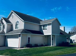 1905 Topaz Pointe Ln SW, Rochester, MN 55902