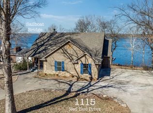1115 Red Bud Dr, Grove, OK 74344