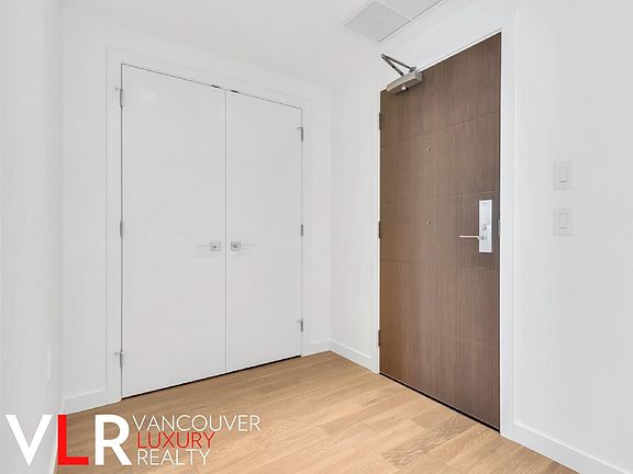 2nd image of 1678 Pullman Porter St #903