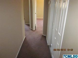 4th image of 1330 W Robin Dr