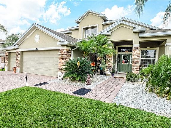 4th image of 928 Classic View Dr