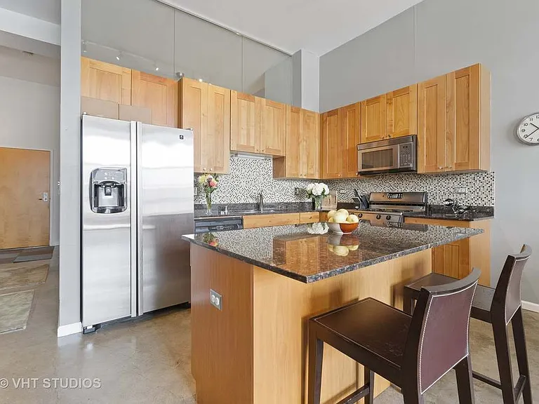 3631 N Halsted St #211 — Photo 16