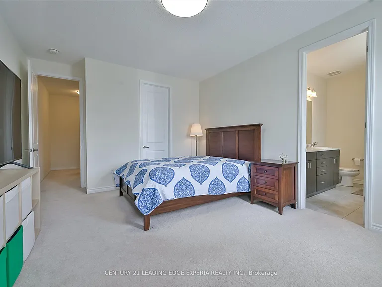 209 Baber Cres — Photo 21