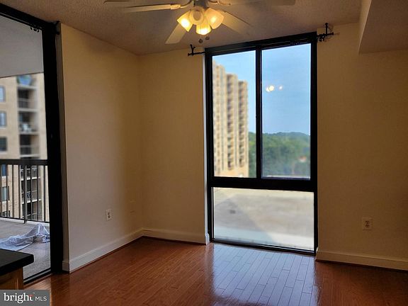 4th image of 4500 S Four Mile Run Dr APT 414