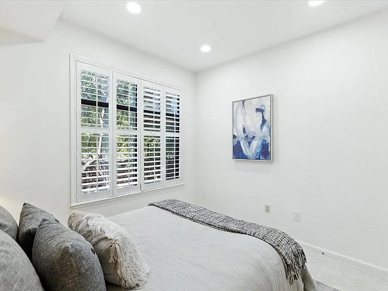 10745 N De Anza Blvd #115 — Photo 35