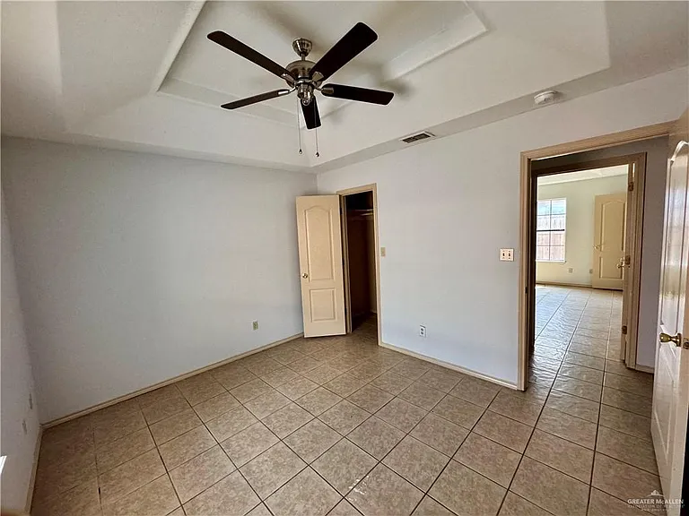 2100 Aruba Dr #1 — Photo 10