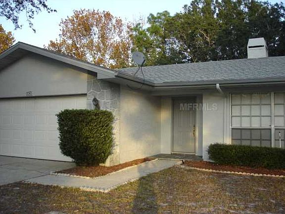 2nd image of 2511 Cypress Bend Dr W