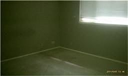 2nd image of 800 Valley Oaks Ct