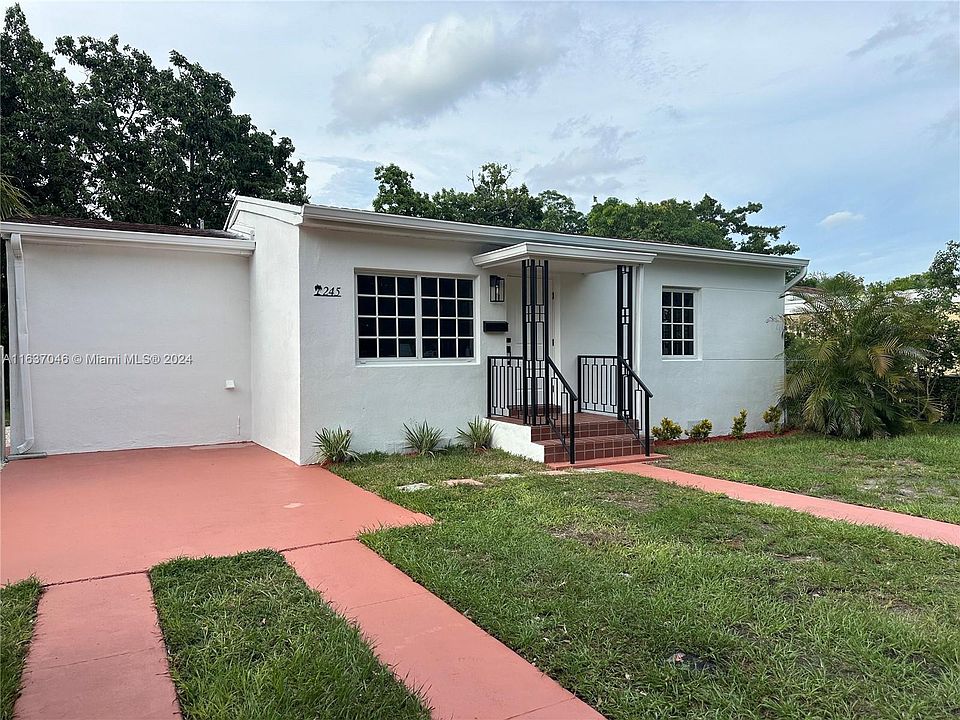 1st image of 245 NW 131st St
