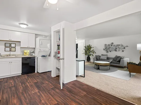 Bluffs at Evergreen, 2 W Casino Rd #A014, Everett, WA 98204