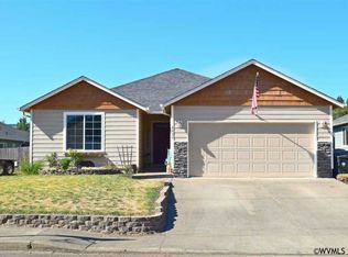 4654 Live Oak St, Sweet Home, OR 97386