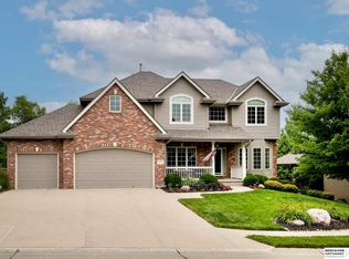 18654 Nina St, Omaha, NE 68130