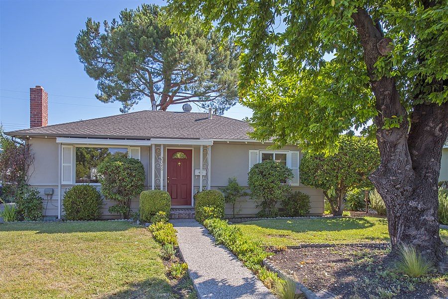 1st image of 2346 Santa Ana St