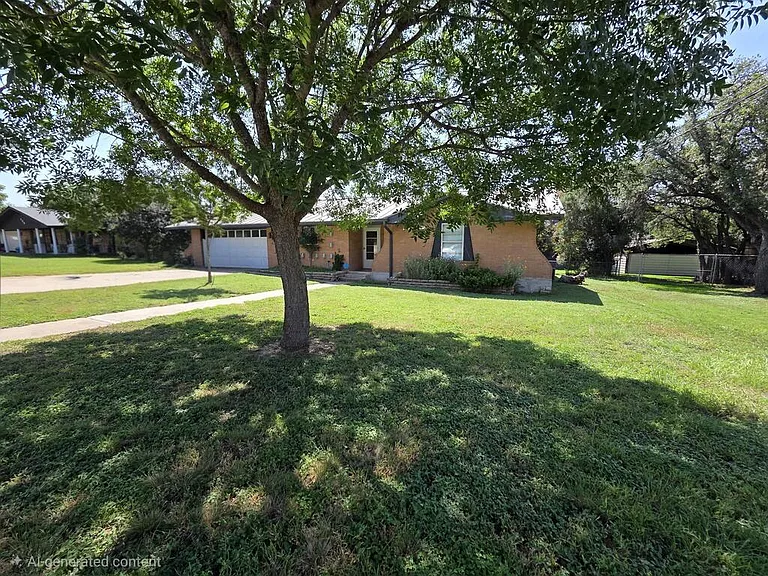 107 Timber Ln — Photo 2