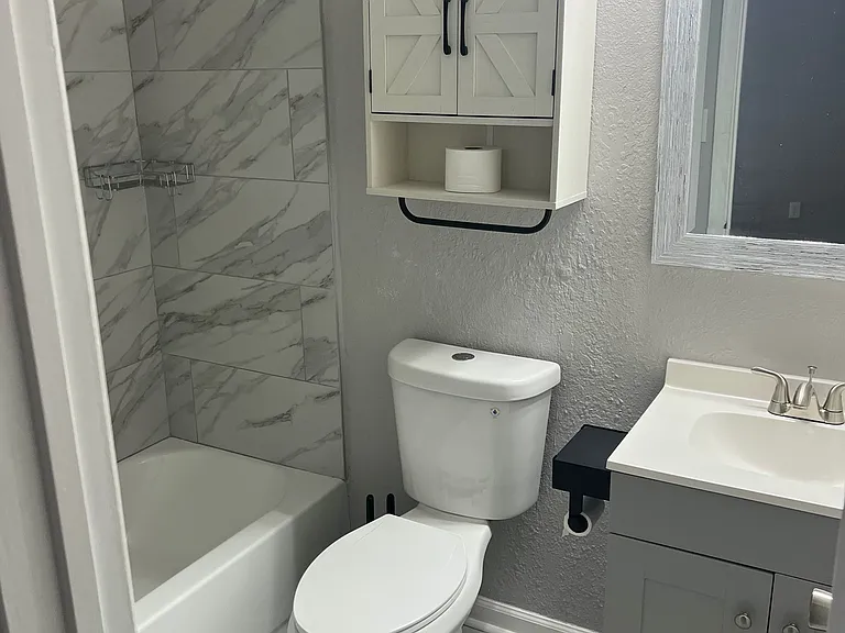 612 Bridgewater Arch — Photo 29