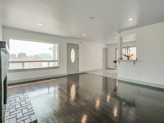 5th image of 11381 Geil St