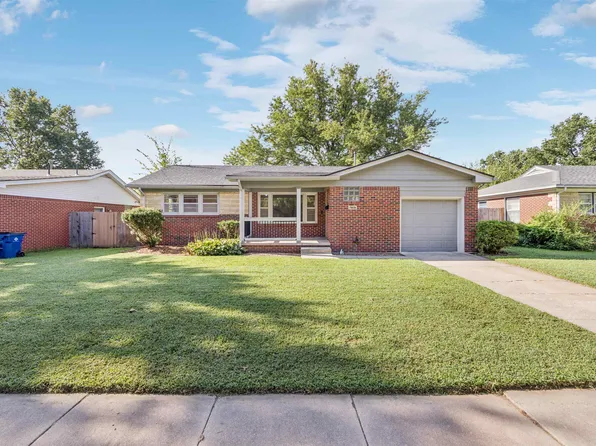 7809 E Clay St, Wichita, KS 67207