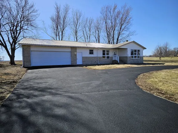 402 E Jackson St, Ohio, IL 61349