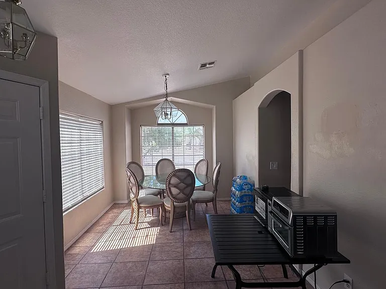 13145 W Desert Ln — Photo 14