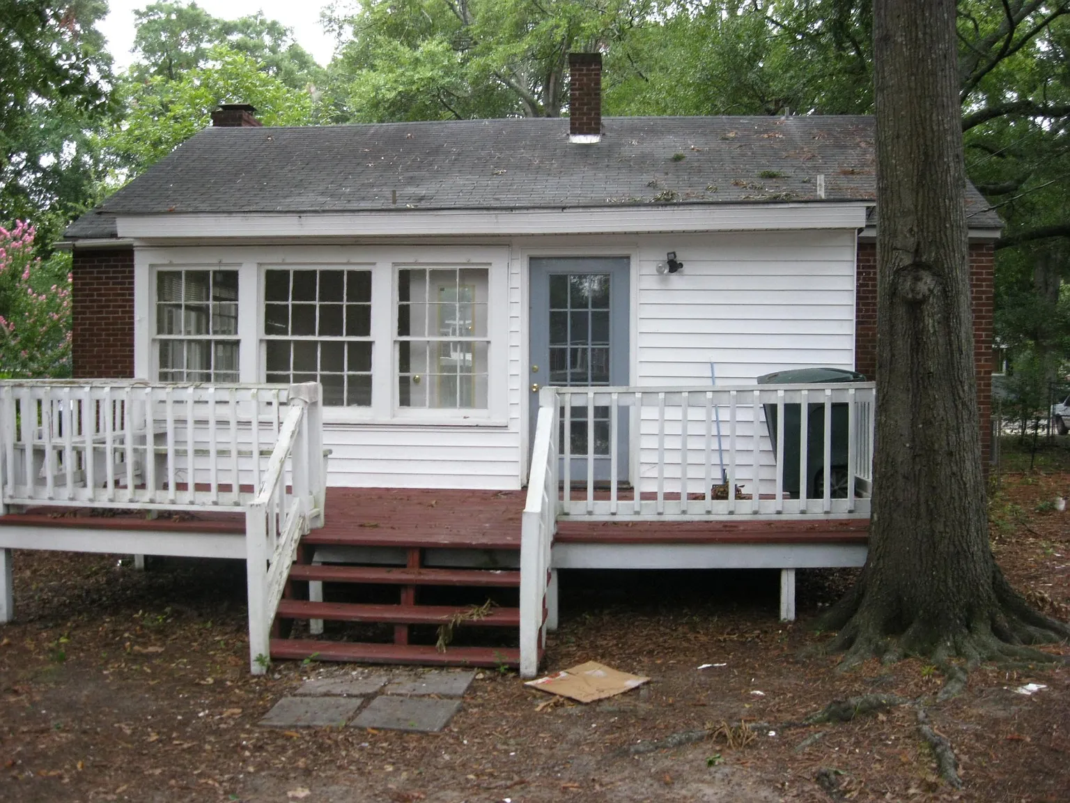 4 bed, 1900 sqft, $2,400 — Photo 4