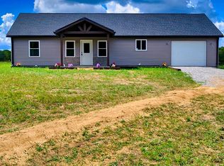 432 Saint Anthony Dr, Jamestown, TN 38556