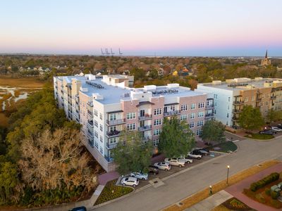 145 Pier View St UNIT 403, Daniel Island, SC, 29492