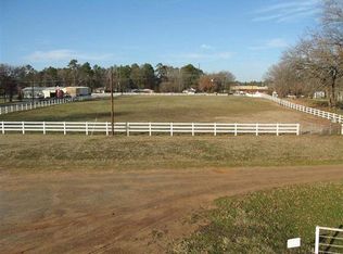 1200 W Harrison Rd, Longview, TX 75604