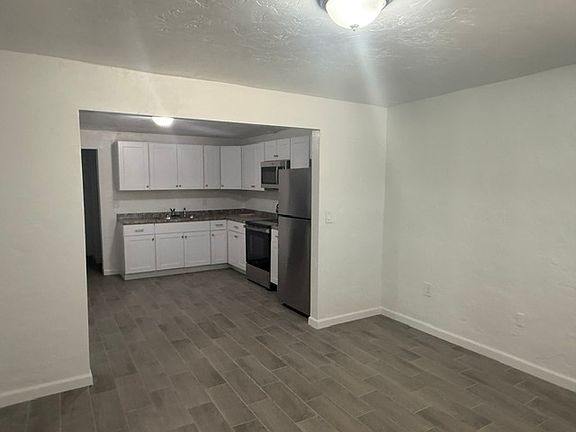 2nd image of 143 W Michigan Dr #2