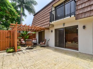 9145D SW 23rd St, Davie, FL 33324