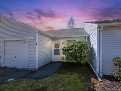 9 Knoll Lane #9, Weatogue, CT, 06089