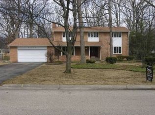 6077 Rolling Green Dr, Grand Blanc, MI 48439