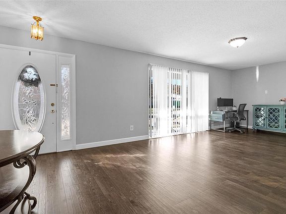 4th image of 4953 Brookton Way