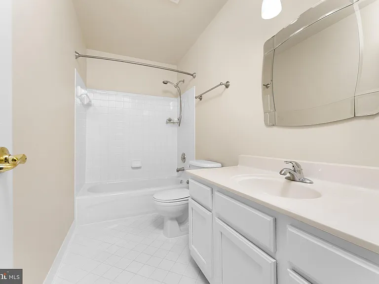 5783 Rhode Island Dr — Photo 16