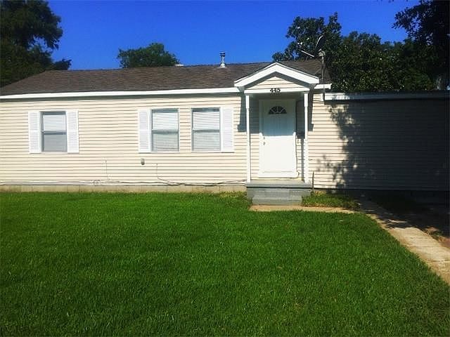 1st image of 445 Huntlee Dr
