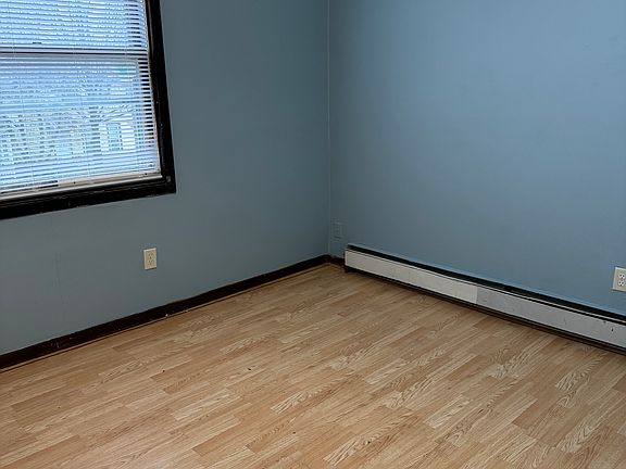 3rd image of 333 Edmund Ave Unit 2