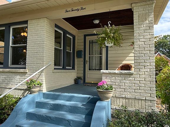 2nd image of 525 Beverly Dr