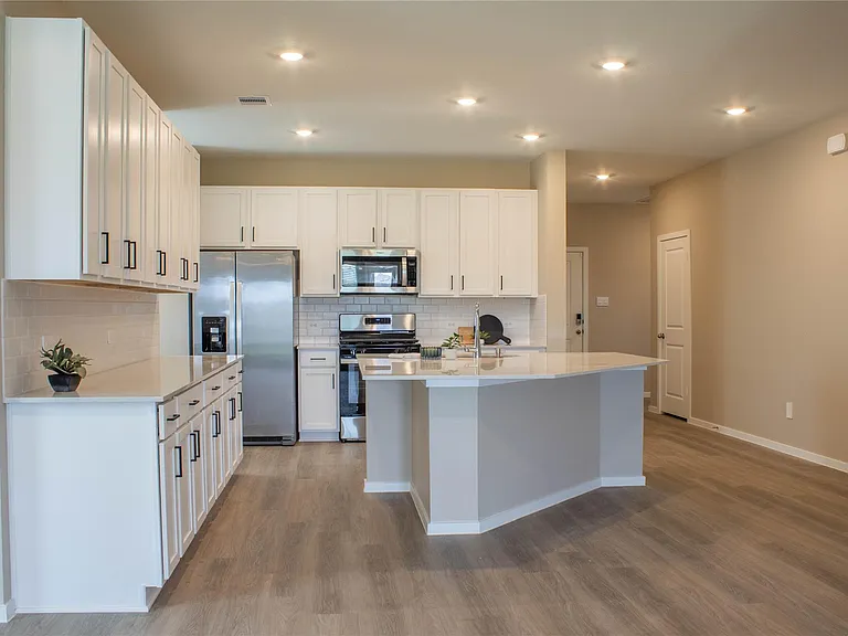 22019 Vernazza Bend Dr — Photo 6