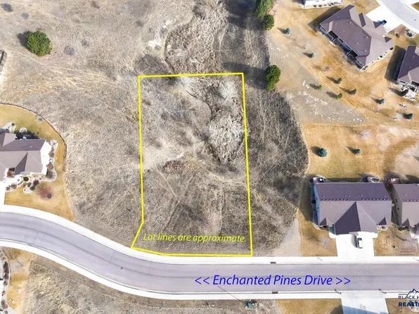 334 E Enchanted Pines Dr, Rapid City, SD 57701