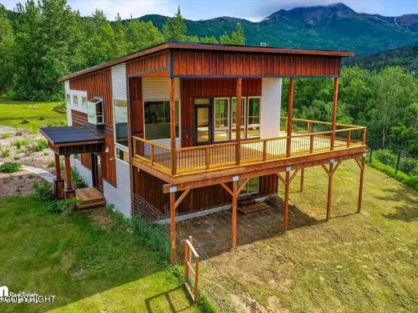 13440 Lamb Dr, Anchorage, AK 99516