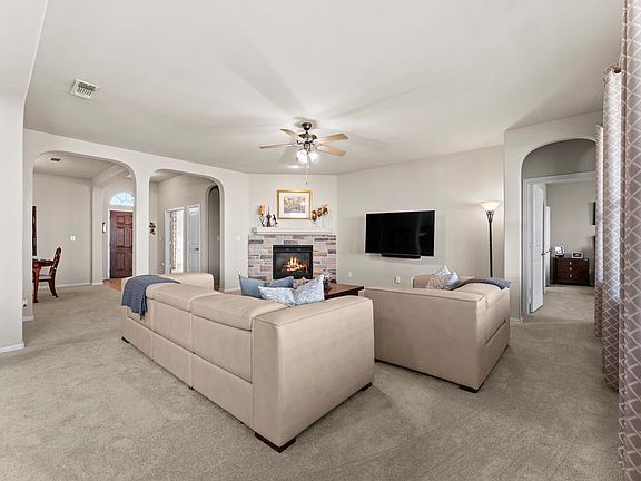 3rd image of 7064 King Ranch Rd