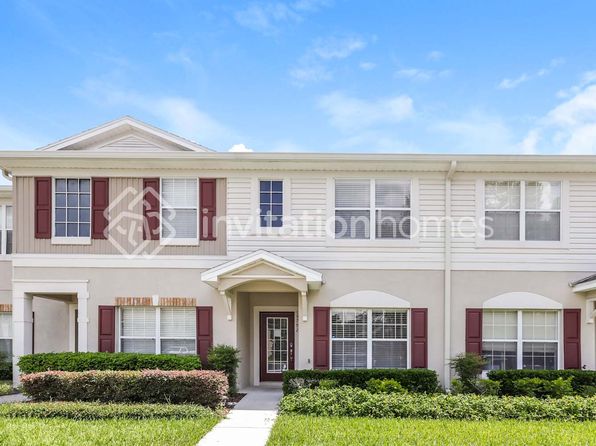 15792 Fishhawk Falls Dr