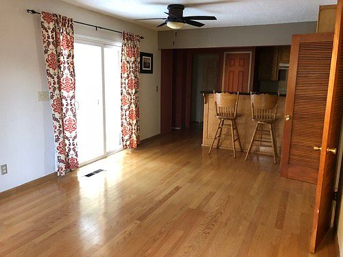 4th image of 1399 Bozeman Dr