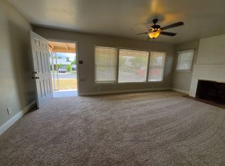 1415 De Witt Ave, Sanger, CA