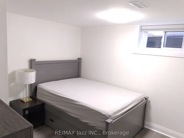 751 Phillip Murray Ave #2 — Photo 14