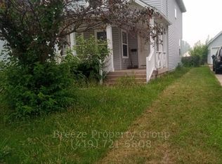 3049 Ontario St, Toledo, OH 43611