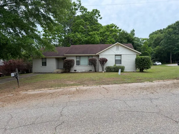 142 Boutwell St, Greenville, AL 36037