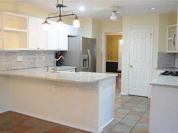 5th image of 4444 Crane Dr