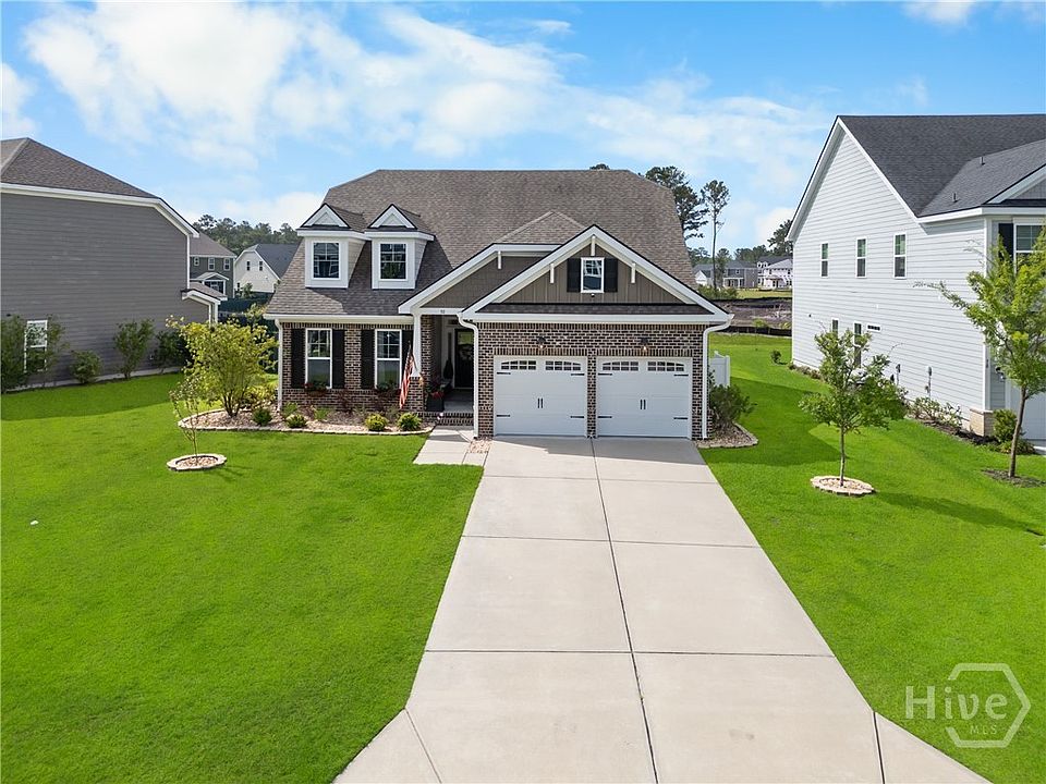 1st image of 92 Wexford Drive
